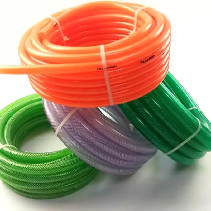 tubo da giardino in pvc colorato