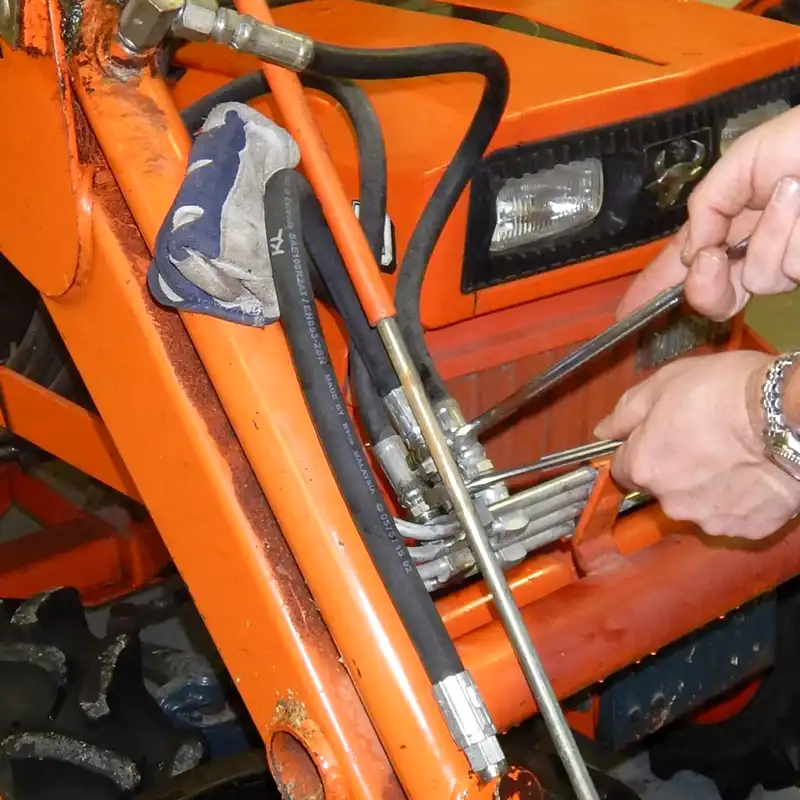 how-to-disconnect-hydraulic-hoses