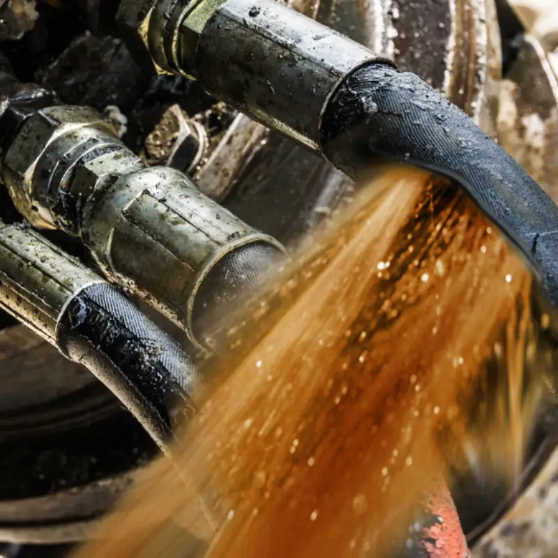 hydraulic fluid for hydraulic hose