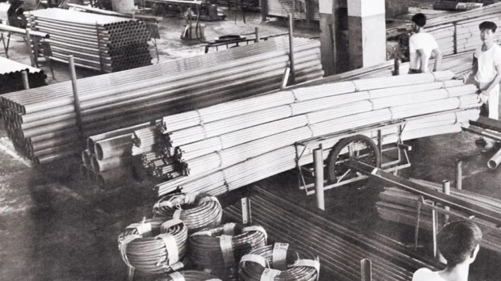 What is PVC Hose: The Ultimate Guide 2 pvc hose history