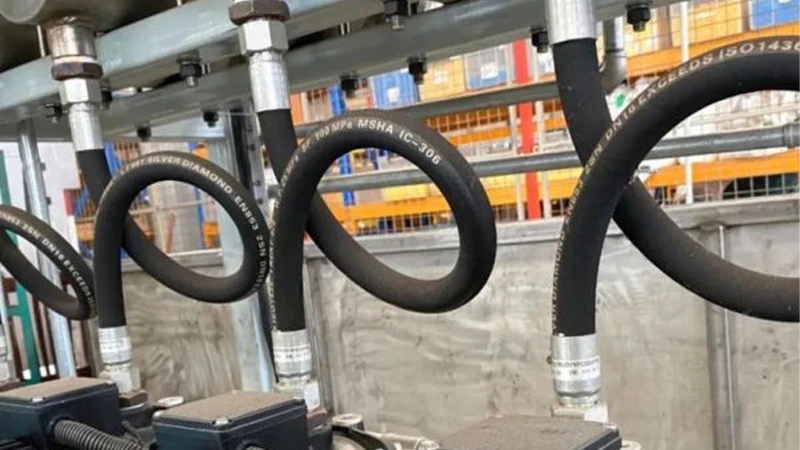 Soft hydraulic tubes
