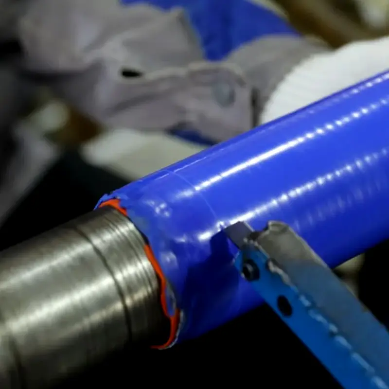 how to cut rubber hose
