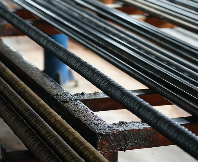 Custom SAE 100R4 Hydraulic Hose Solutions