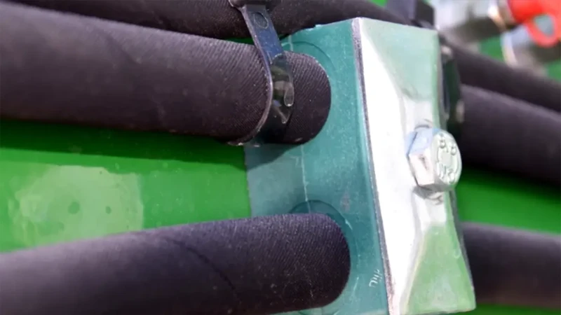 Hydraulic Hose Clamping and Protection Methods in Vibration Environments